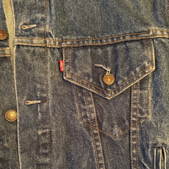 Levi's Vintage Denim Trucker Jacket - Picture 4 of 8